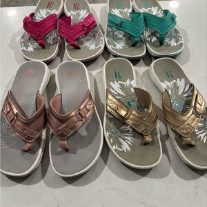 😍4 pairs of Clarks women’s sandals size 7